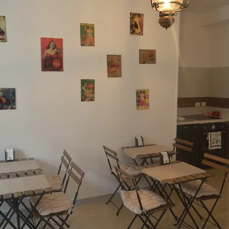 Le Streghe Di Гостевой дом Рим