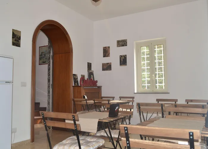 게스트하우스 Le Streghe Di 3*