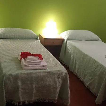 Pensión Le Streghe Di 3*
