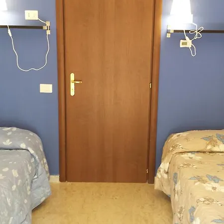 Pensión Le Streghe Di 3*